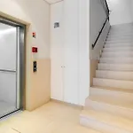 Whome Trendy Cedofeita Loft - Luxe & Light-Filled