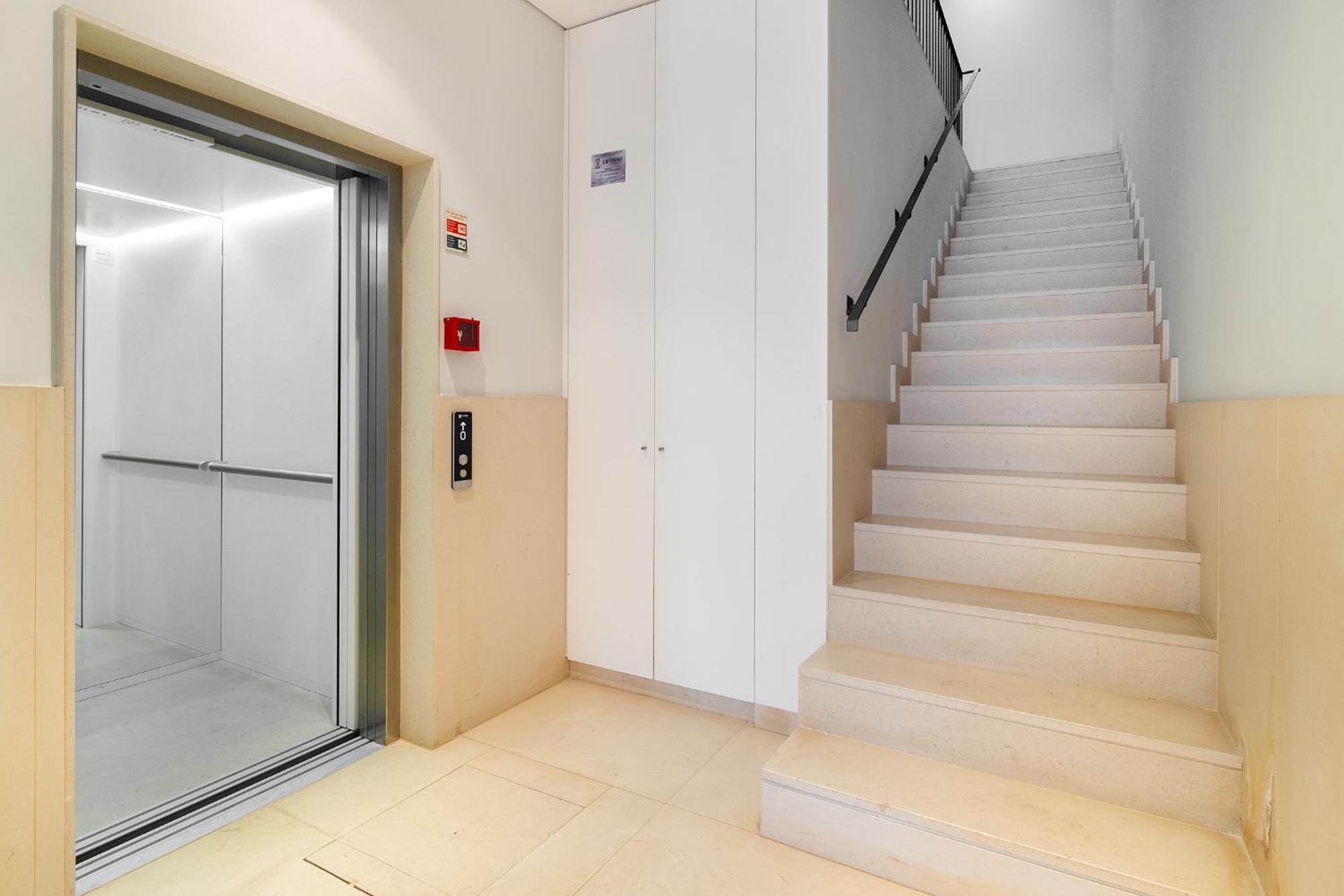 Whome Trendy Cedofeita Loft - Luxe & Light-filled * Porto