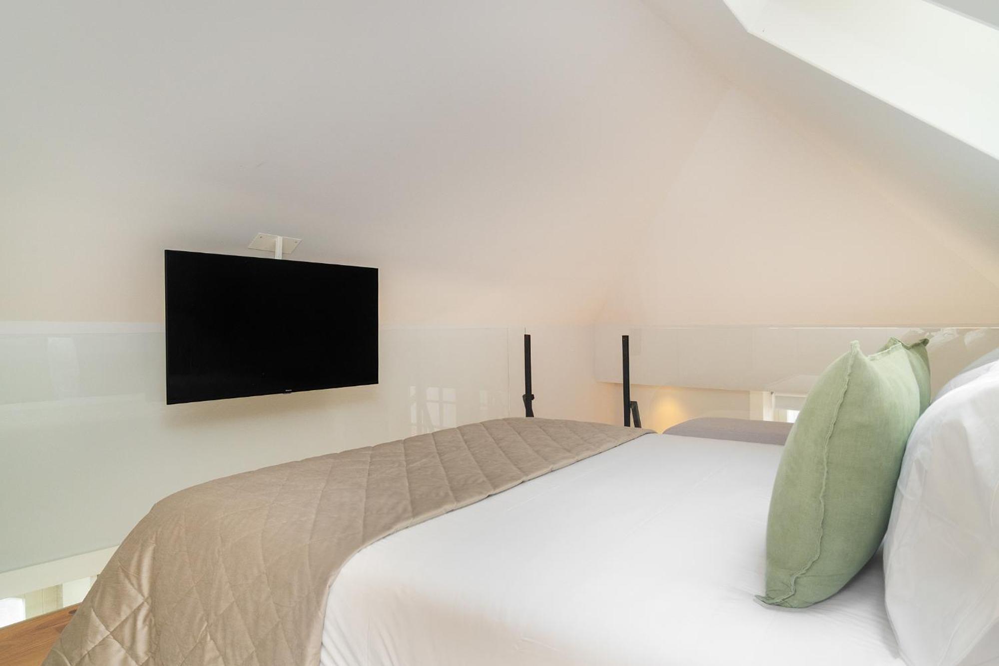 Apartamento Whome Trendy Cedofeita Loft - Luxe & Light-filled *